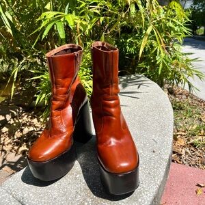 Brown leather bootie